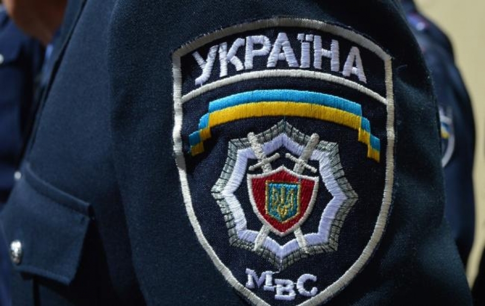 Неизвестные расстреляли таксиста в лесопосадке возле Одесского аэропорта