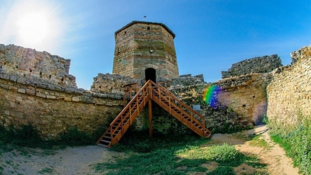 В башни Аккерманской крепости впервые за 90 лет пускают посетителей (фото)
