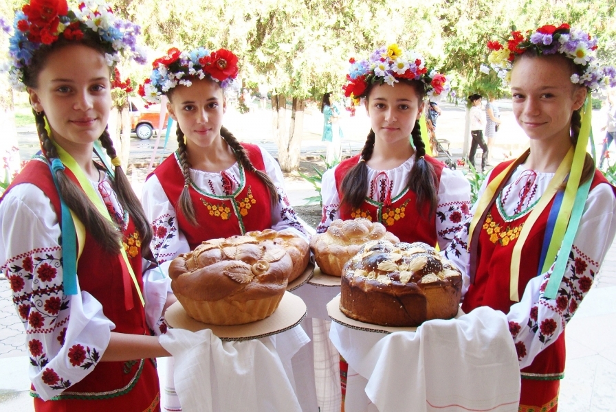 Фестиваль хлеба прошел в Рени на юге Одесской области (фото)