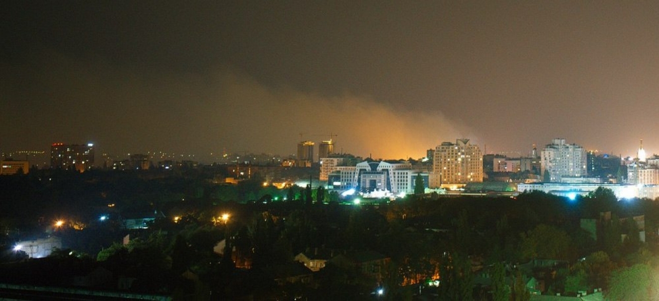 Задымление в Одессе вызвал пожар на полях орошения