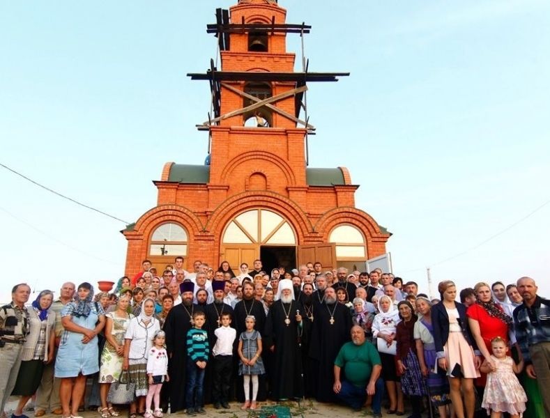 Агафангел освятил новый храм в 70-летний юбилей села в Болградском районе