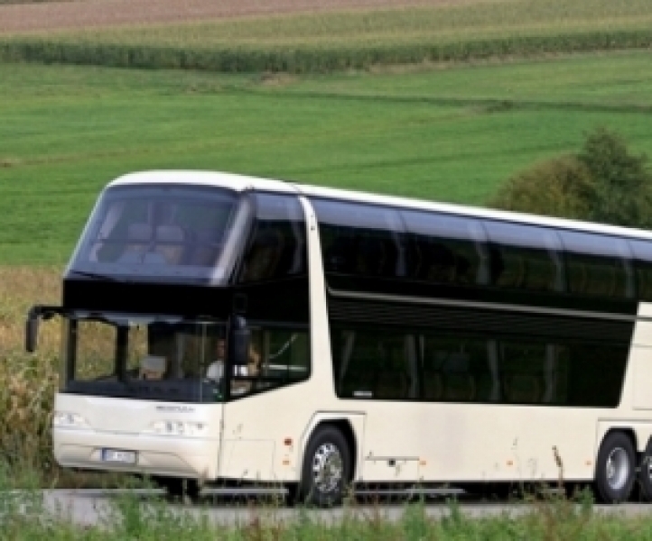 Туристы из Одессы из-за поломки автобуса второй день не могут выехать с территории Румынии 