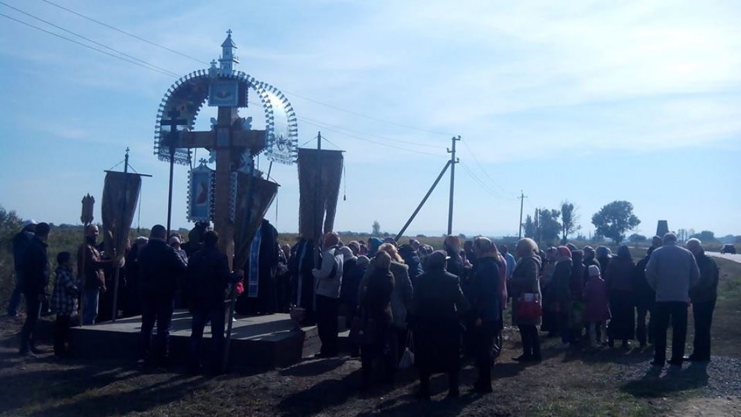 Большой православный крест появился на въезде в Рени