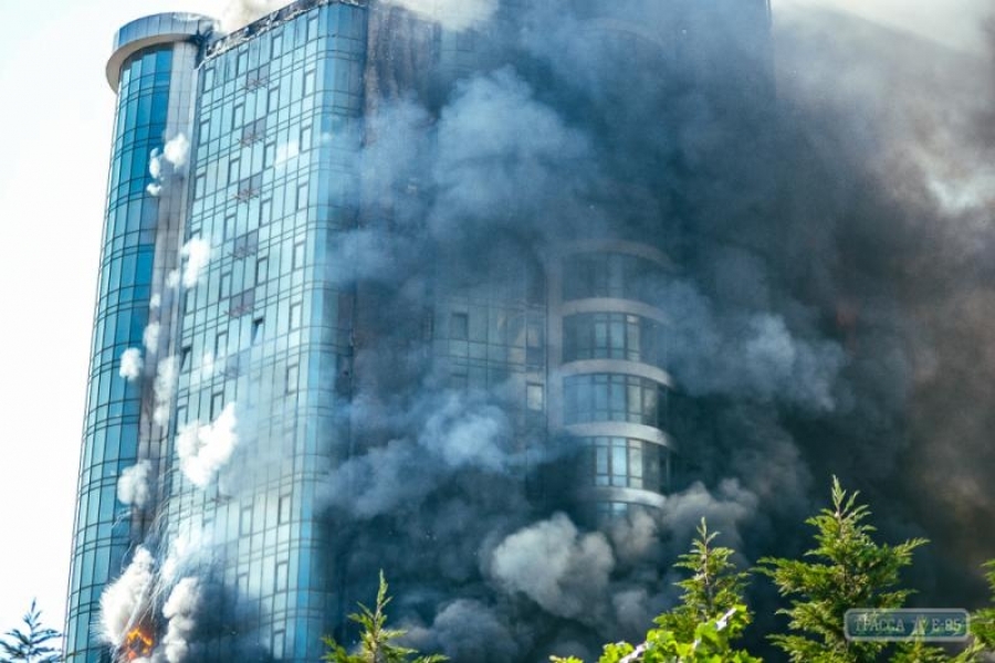 Спасатели начали проверку пожарной безопасности высоток в Одессе