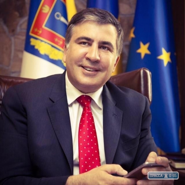 Саакашвили прокомментировал оплату рекламы его команды фондом 