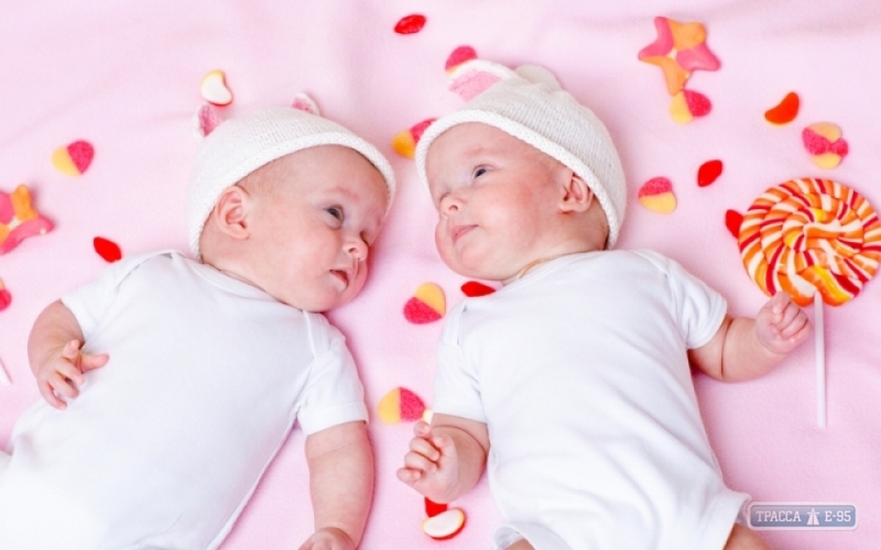 Четыре пары близнецов родились в Одессе на прошлой неделе