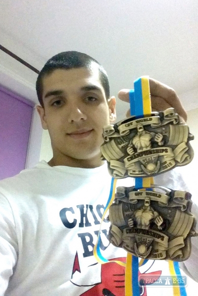 Тяжелоатлеты из Любашевки выиграли Чемпионат Мира по пауэрлифтингу