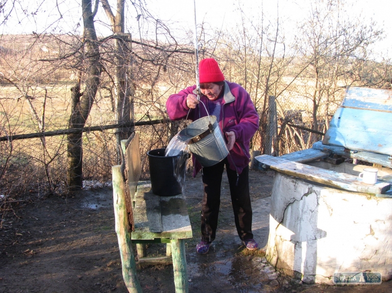 Благотворительный фонд помог с водоснабжением селу в Ананьевском районе