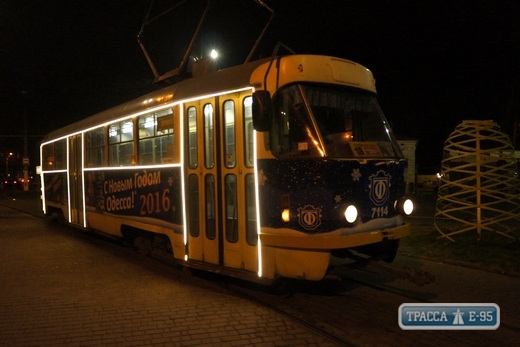 Общественный транспорт в Одессе будет работать всю новогоднюю ночь