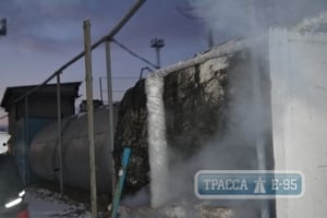 Спасатели потушили пожар на территории вагонного депо в Одессе 