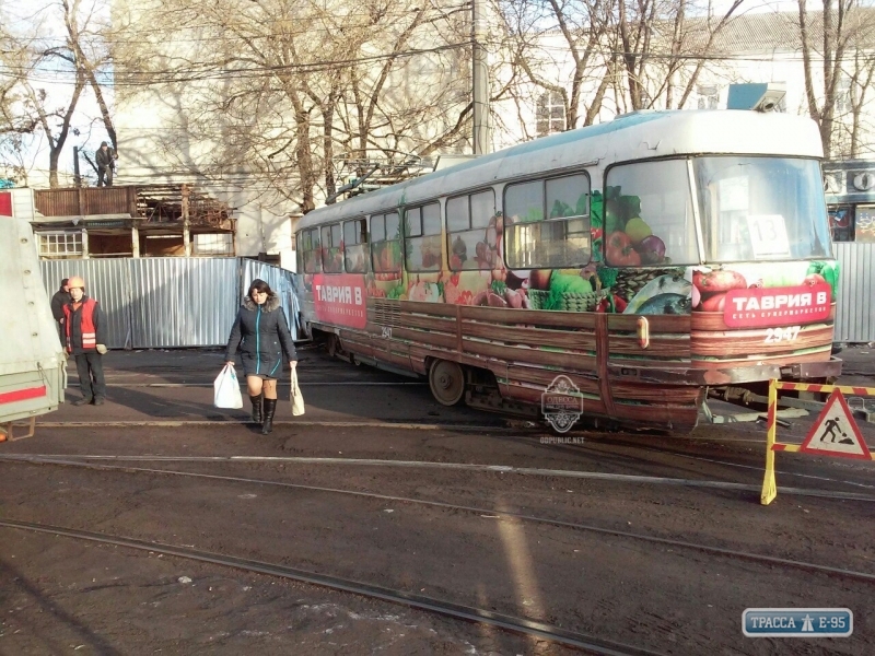 Полиция и горсовет называют разные причины ДТП с трамваем в Одессе