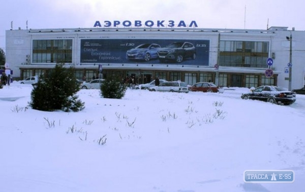 В Одесском аэропорту отменены все ближайшие рейсы