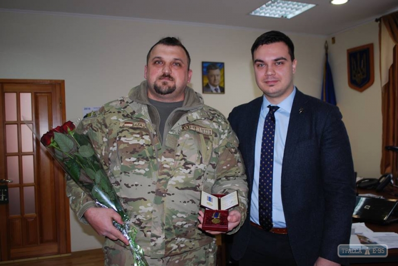Боец АТО из Коминтерновского района получил президентскую награду