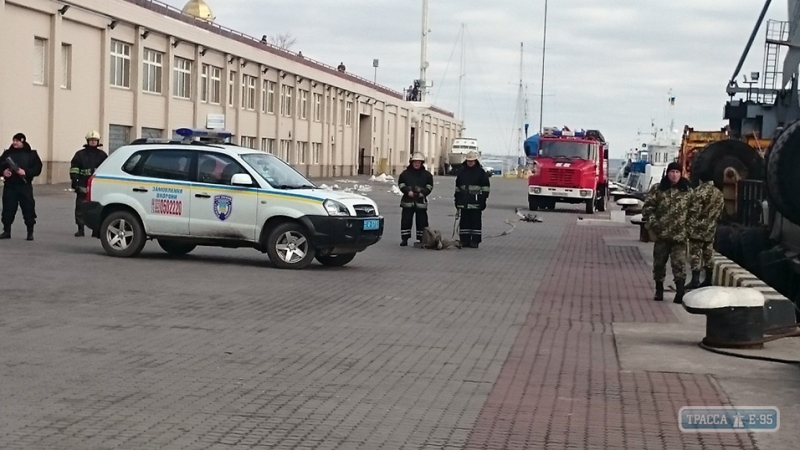Антитеррористические учения прошли в Одесском порту (фото)
