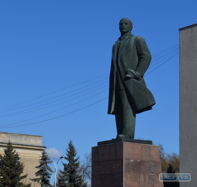 Мэр Измаила распорядился демонтировать памятники Ленину
