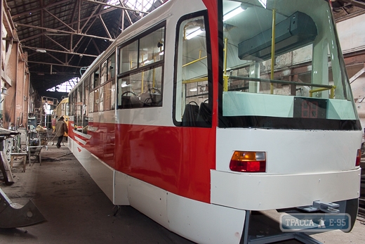 Еще один низкопольный трамвай скоро выйдет на маршруты в Одессе (фото)
