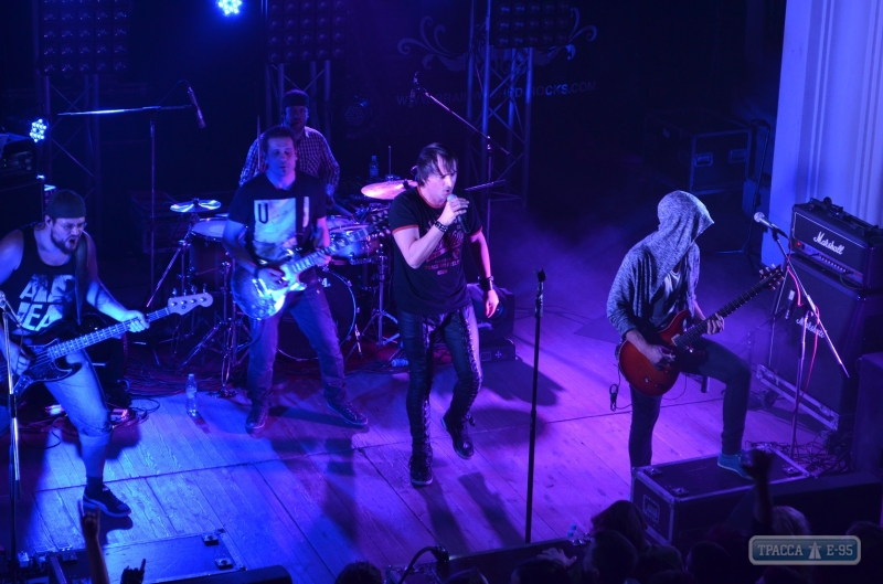 Немецкие рокеры отыграли бесплатный концерт в Измаиле