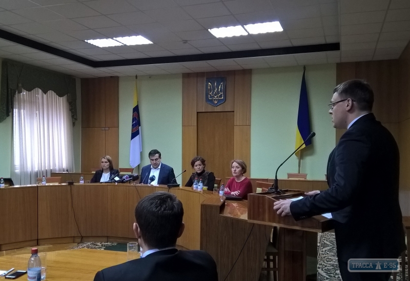 Межведомственная мафия блокирует запуск Открытого таможенного пространства в Одессе – Саакашвили