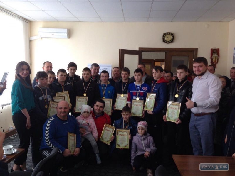 Юные гандболисты из Ивановки стали чемпионами Украины