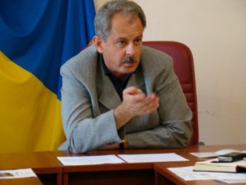 Мэр Белгород-Днестровского на Одесщине пообещал городу гипермаркет и возобновление работы винзавода