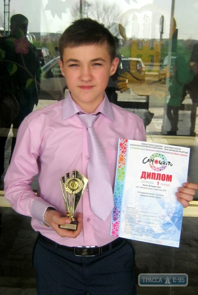 Школьник из Любашевского района победил на всеукраинском вокально-хореографическом фестивале