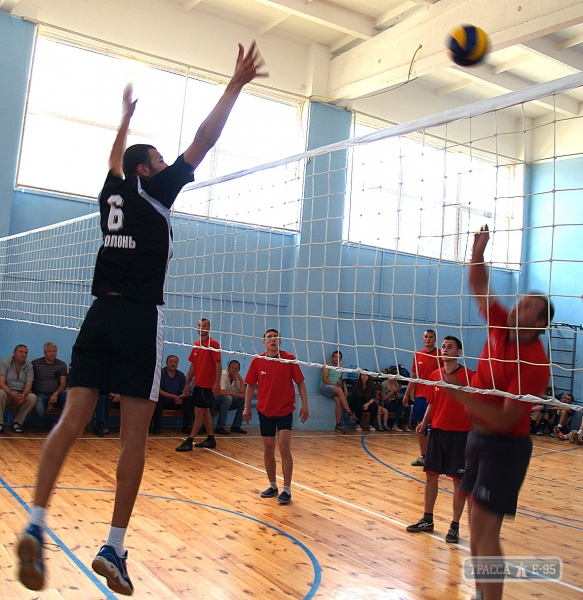 Волейболисты из четырех районов Одесской области сразились на турнире в Любашевке