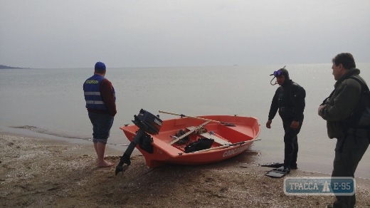 Одесские водолазы очистили морское дно от мусора перед курортным сезоном (фото)
