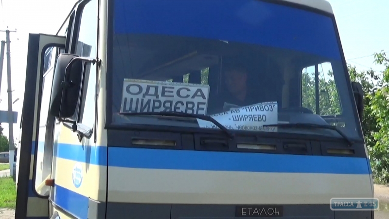 Нелегалы под видом официального перевозчика начали возить пассажиров по маршруту Одесса – Ширяево