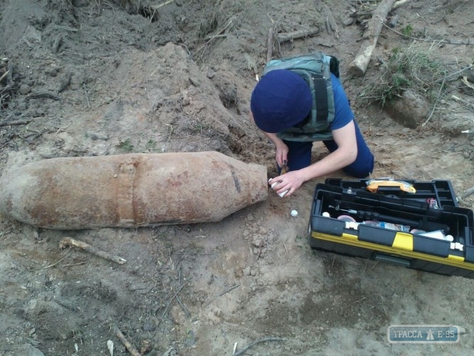 На одесском пляже нашли артиллерийский снаряд 
