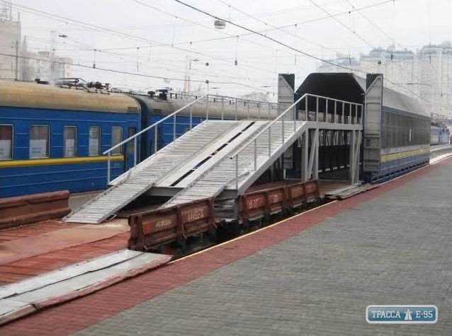 Пассажиры поезда Одесса – Харьков смогут путешествовать вместе со своими автомобилями 