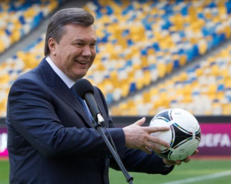 Янукович может прилететь в Одессу на матч 