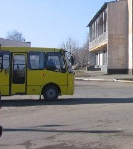 Перевозчики райцентра Одесской области с 1 апреля повысили цены на проезд. Пассажирам не смешно