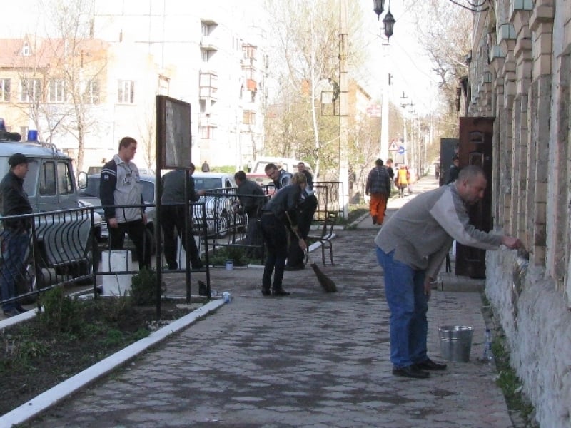 Жители Ананьева Одесской области провели генеральную уборку города