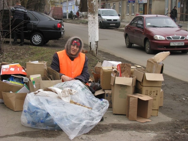 Власти Ананьева Одесской области решили бороться с мусором при помощи штрафов