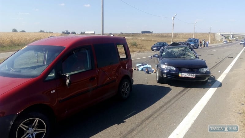 Ужасная авария на трассе Киев-Одесса: погибли два человека 