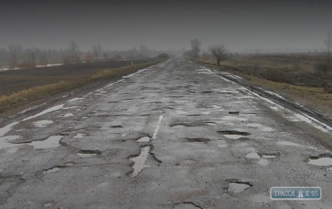 Гройсман пообещал закончить ремонт трассы Одесса-Рени в 2017 году