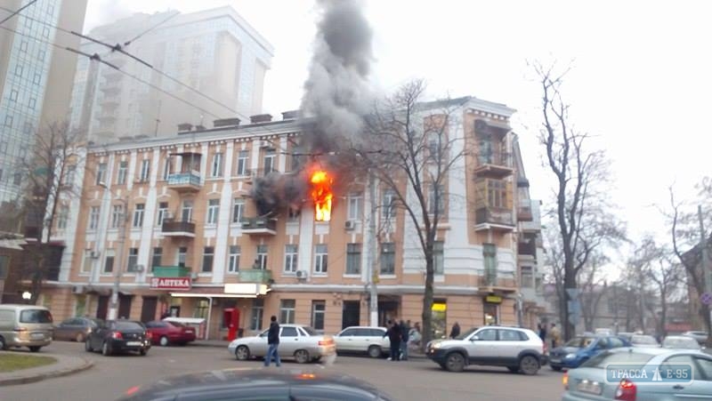 В центре Одессы горит памятник архитектуры 