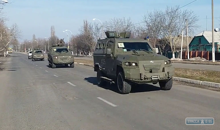 Три современные бронемашины пополнили автопарк Измаильского погранотряда (фото)