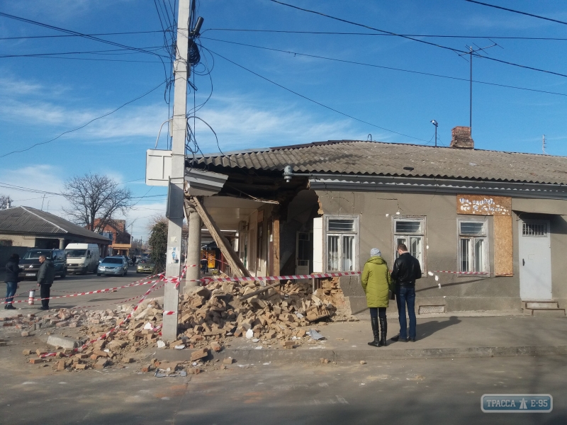 В центре Измаила обрушилось здание (фото)