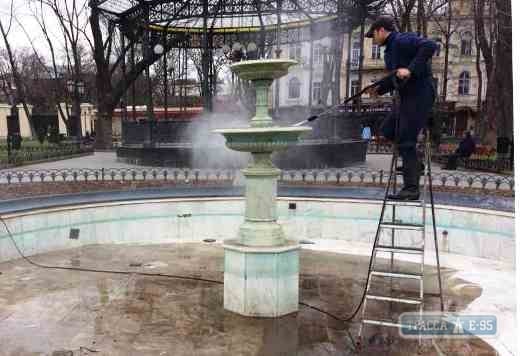 Семь фонтанов в центре Одессы заработают к 1 апреля