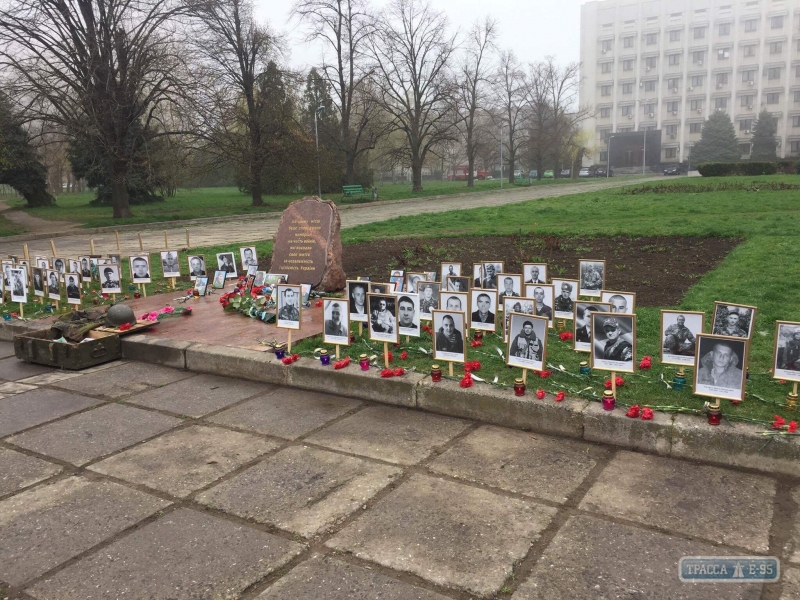 В Одессе прошел масштабный марафон памяти погибших в зоне АТО (фото)