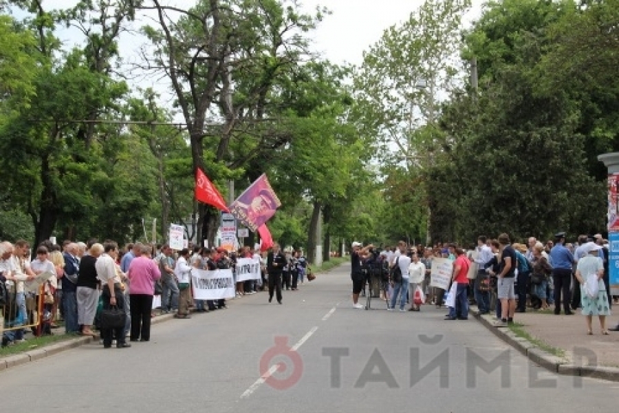 Одесситы вышли на митинг против 