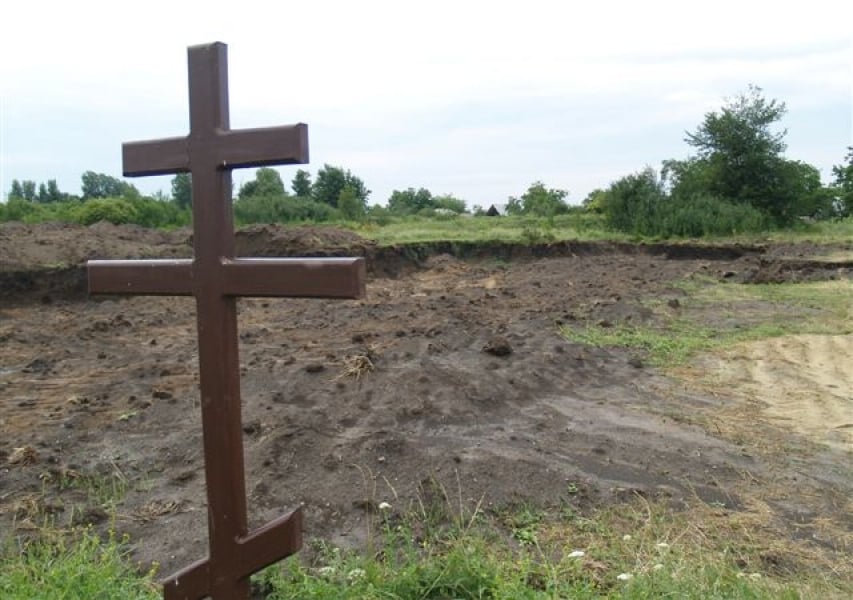 Рабочие нашли старинное кладбище на стройплощадке будущей церкви в Любашевском районе Одещины