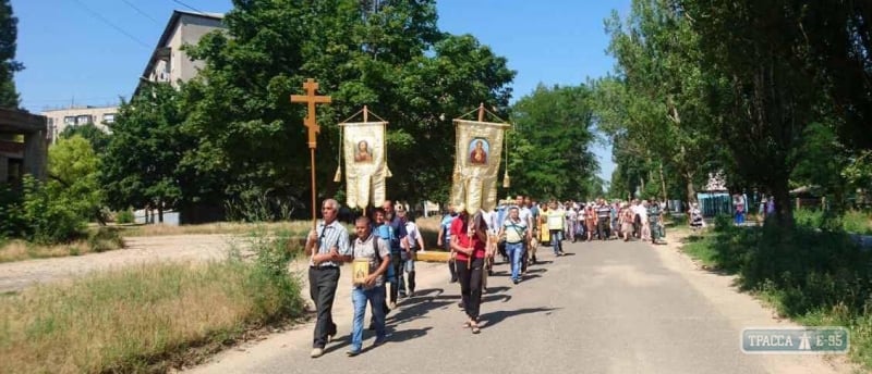 Православные прошли крестным ходом через шесть районов юга Одесщины (фото)