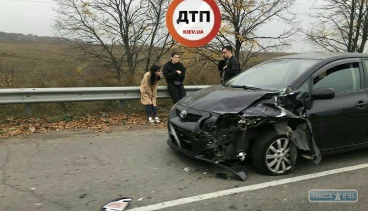 Лидер правого движения серьезно пострадал в ДТП на трассе Киев — Одесса (фото)