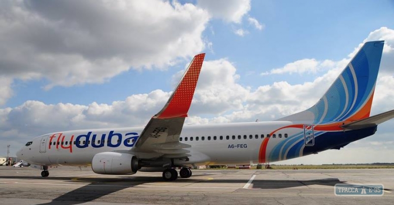 Самолет казань дубай. Эль ляль парк самолетов. A6-FEG Fly Dubai.