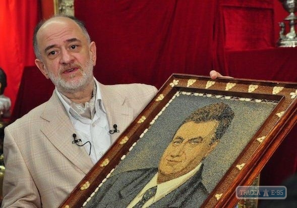 Одесский облсовет отказался назначать художника Ройтбурда директором музея