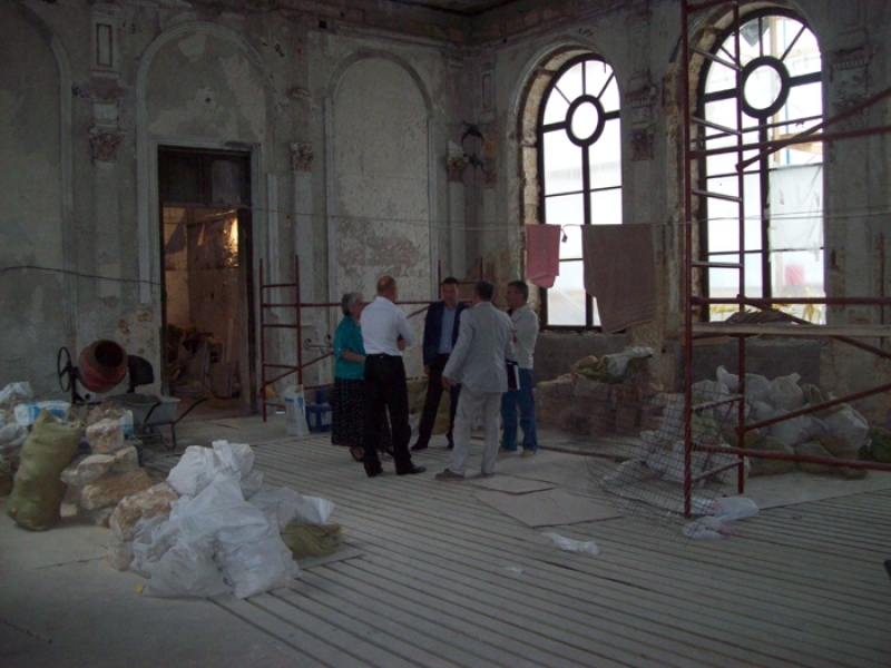 Строители готовят к сдаче фасадную часть Одесского музея морского флота