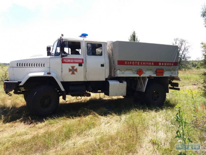 Спасатели изъяли в Лиманском районе 15-килограммовую авиационную бомбу