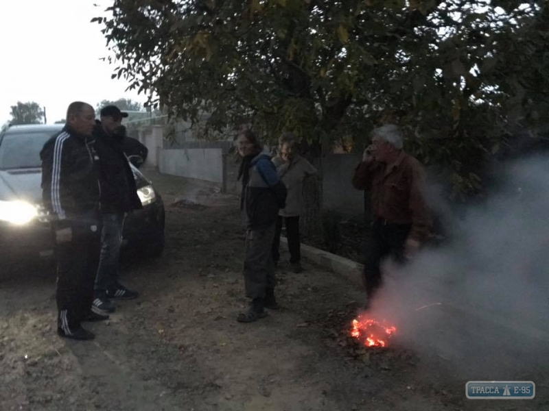 Общественники Раздельной пытаются вразумить земляков, отравляющих соседей дымом сжигаемой листвы